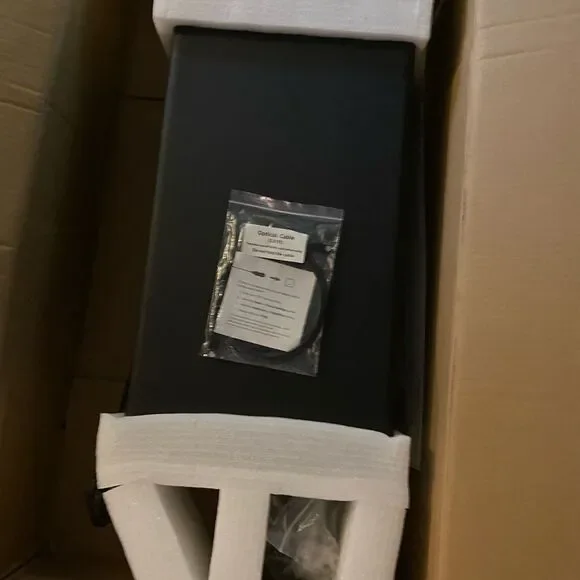 Bestisan Sound Bar an Subwoofer